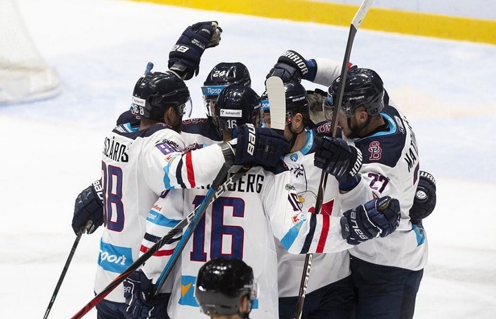 HC Slovan predstavil alternatívne logá. Jedno pripomína Spartu